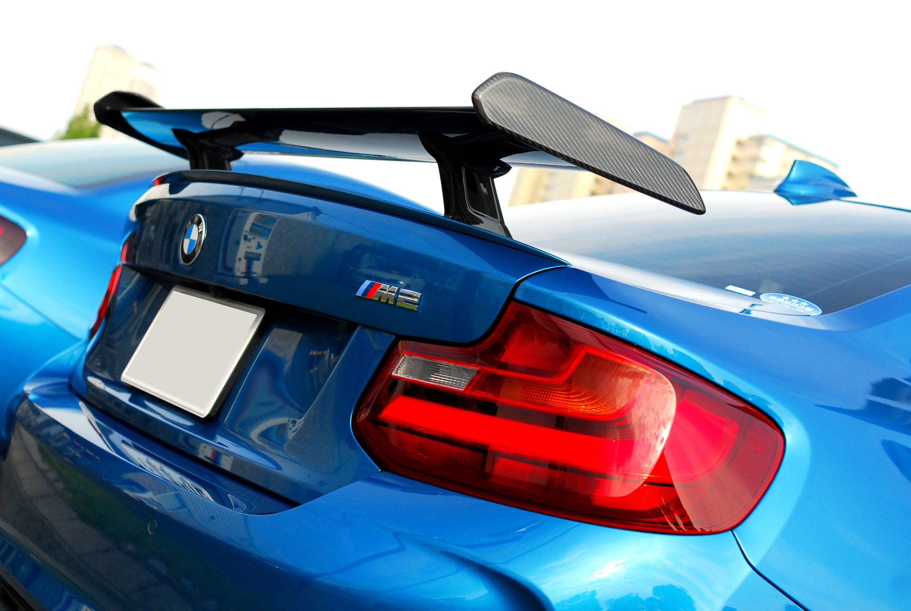 M PERFORMANCE Carbon Wing！ - 神戸店遠藤ブログ！BMW専門店Studie